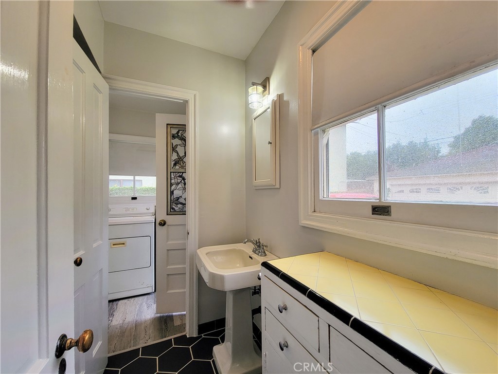 California Heights (CH) - Residential Lease