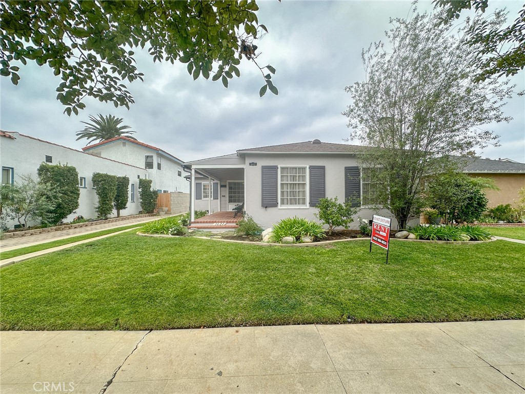 California Heights (CH) - Residential Lease