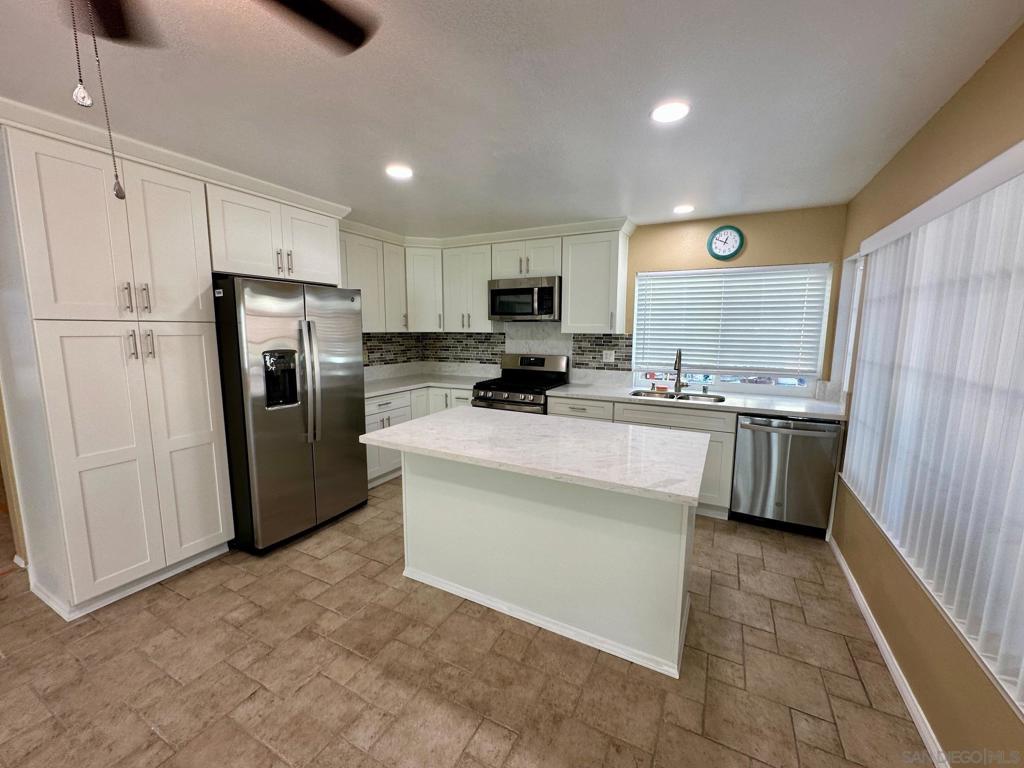 Mira Mesa - Residential