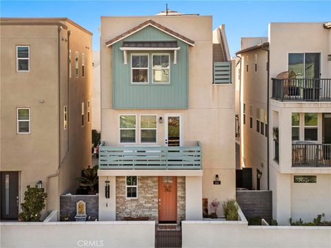 Photo of 126 Stetson St, Rancho Mission Viejo, CA 92694 (MLS # OC25250121)