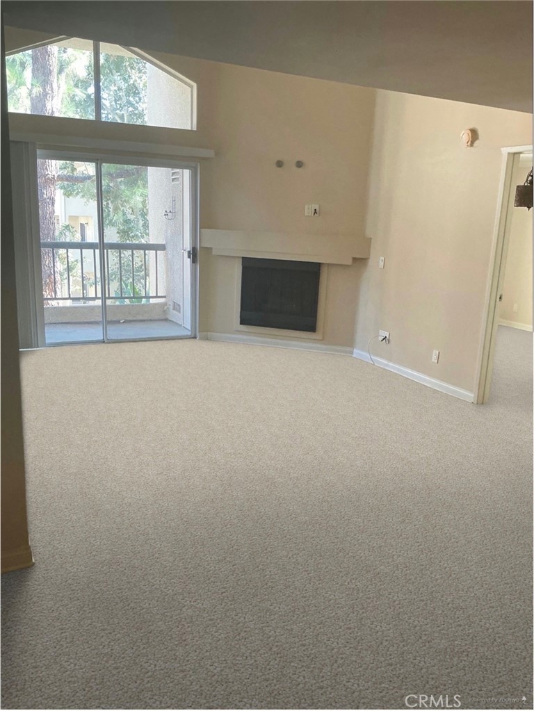 BEST VALUE IN THE MET! NEW CARPET BEING INSTALLED AND NEW PAINT! 2 BR UNIT PLUS ADDITIONAL LOFT UPSTAIRS! HOA HAS NEW INSURANCE POLICY WITH $500M IN PROPERTY COVERAGE! This rare offering in the Met showcases serene pool and treetop views from an incredibly private setting with a balcony that does not directly face another. This top floor unit features the highly sought after "2F” floor plan which features dual master suites with one having a large walk-in closet. This is the preferred floor plan for units with lofts because it has the preferred dining room area compared to the other 2 bedroom with loft layout. From the moment you enter, you will notice the functionality and storage offered by this floor plan. This top floor unit features HIGH CEILINGS and an open floor plan with an additional loft space perfect for an extra guest room, office or ??? Features include: Convenient Location Close to ELEVATOR, 2 Car COVERED Assigned Parking, private IN UNIT LAUNDRY (new washer & dryer 2025) and stainless appliances. The private balcony offers the perfect space to dine al-fresco and bask in the beautiful year-round weather that Woodland Hills has to offer. Now is the time to invest in Warner Center, which is home to the LA Rams, spectacular future development plans, many large corporations with great employment bases and easy access to freeways and public transportation! This is the perfect place to call home or as an investment with a bright future. HOA dues include water, sewer, trash and earthquake insurance.
The Met, situated in the highly prestigious Warner Center, is an exclusive, guard-gated community spread across 26 acres of verdant grounds. The community consists of resort-style amenities including four pools, state of the art fitness center, six fully lit North/South tennis courts, children's playground, expansive poolside deck, indoor basketball court and racquetball court all while being minutes to local shopping, dining and entertainment in the heart of the San Fernando Valley. A true getaway that you can call home.
Please note tax assessor data lists property as a 2 Bedroom unit. Believed not to include the upstairs loft.