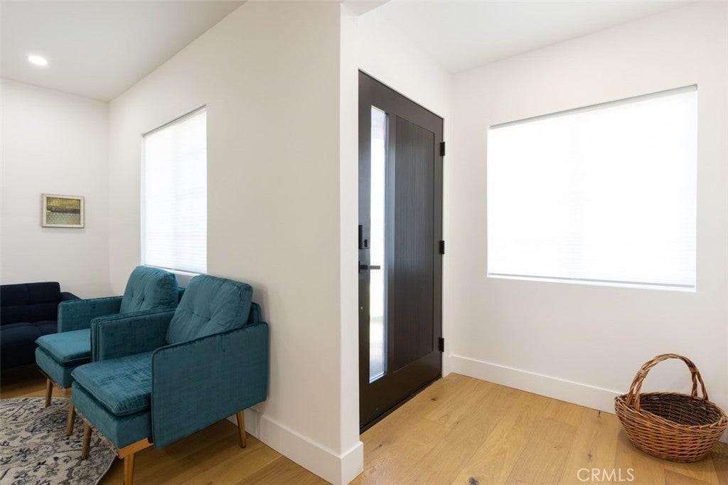 6036 Lindley