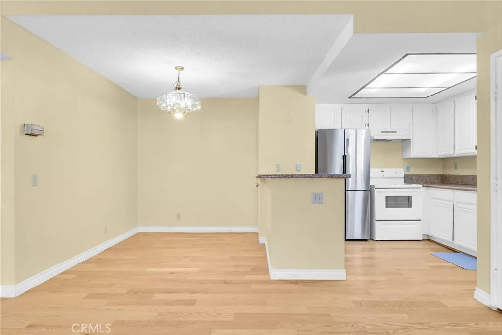 Diamond Bar, California 91765, United States, 2 Bedrooms Bedrooms, ,2 BathroomsBathrooms,Residential,Active,183079