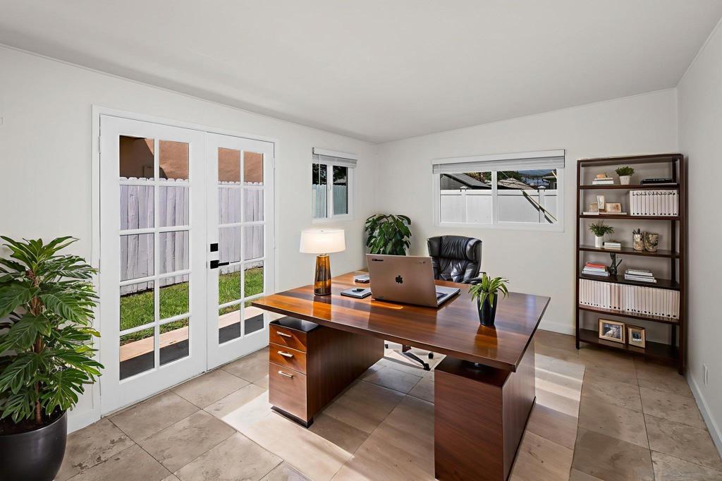 3519 W 190th Street