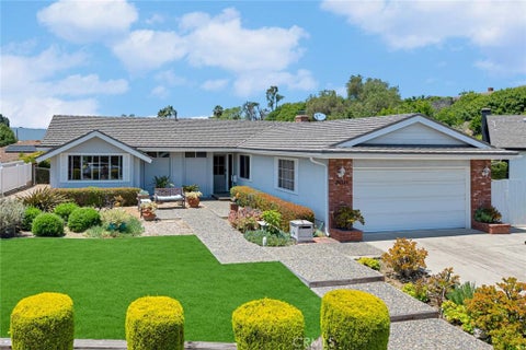 Photo of 29371 San Briso PL, Laguna Niguel, CA 92677 (MLS # OC26112446)