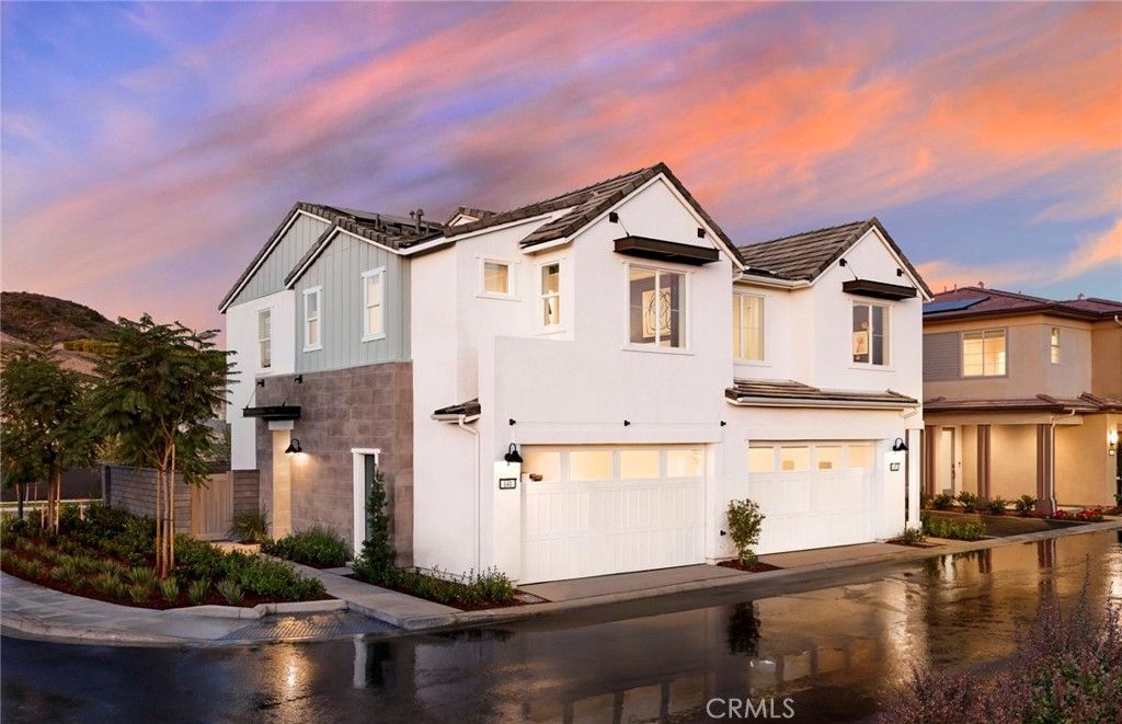 Photo of 101 Moonflower Road, Rancho Mission Viejo, CA 92694 (MLS # IV25221351)
