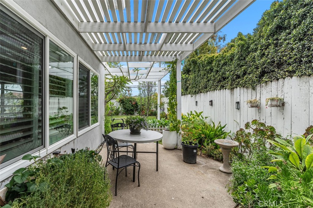 Tustin - Residential Lease