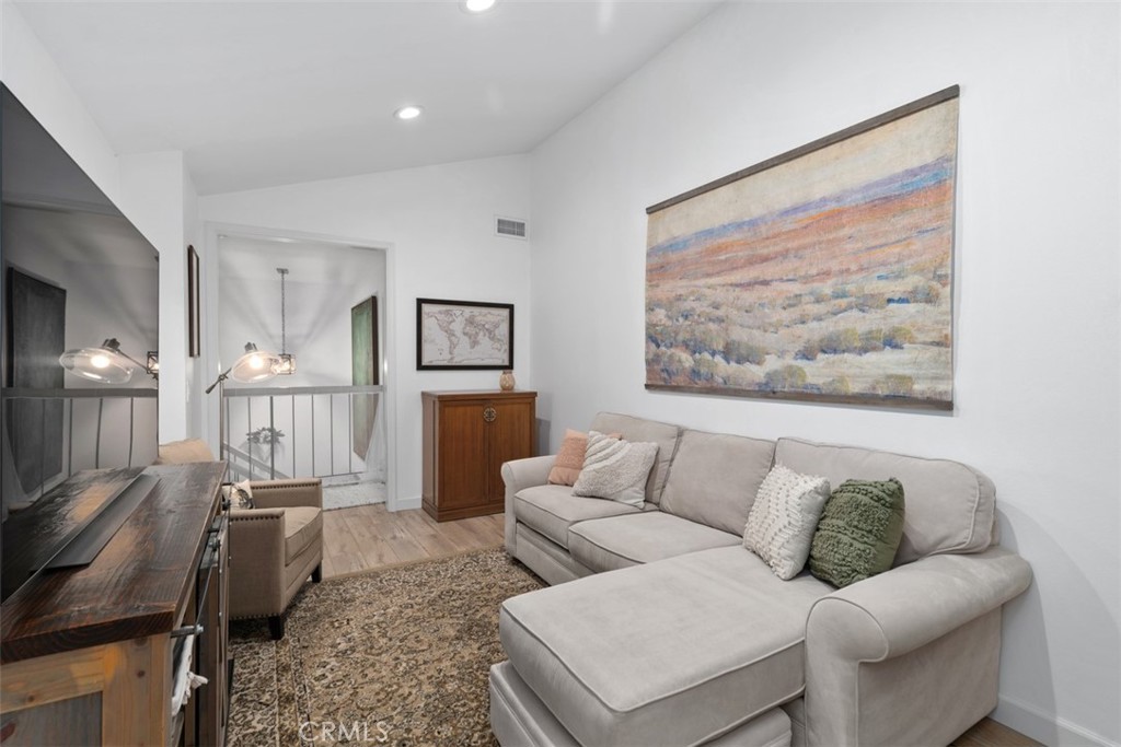 Tustin - Residential Lease