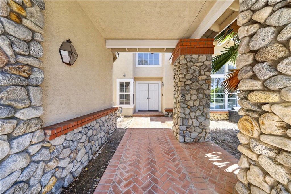 21055 Stonybrook Drive