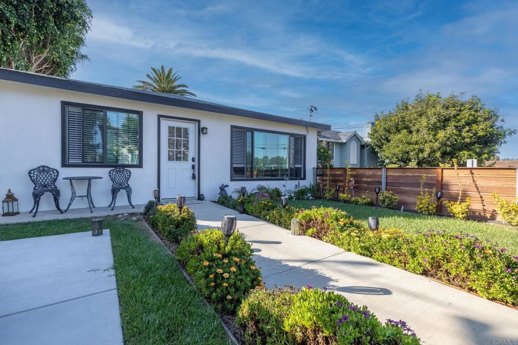 376 378 Acacia Drive