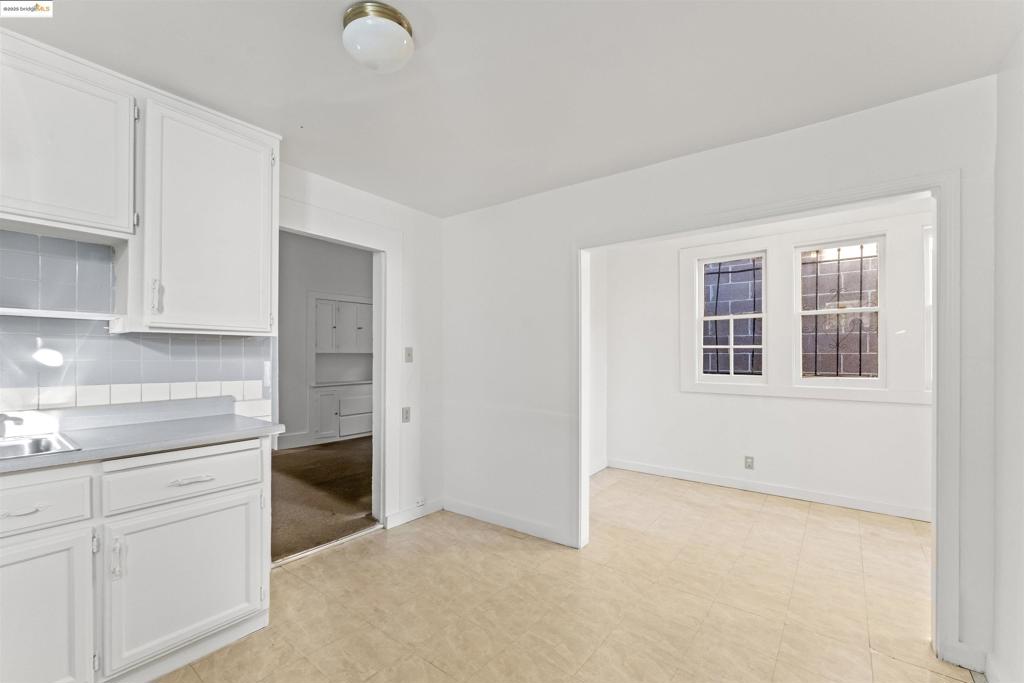 ALAMEDA COUNTY - Residential Income