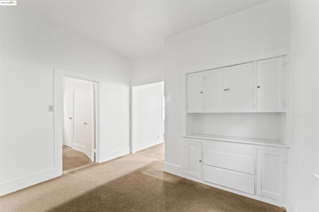 ALAMEDA COUNTY - Residential Income