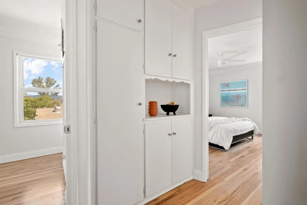 Escondido, California 92025, United States, 2 Bedrooms Bedrooms, ,2 BathroomsBathrooms,Residential,Active,232416