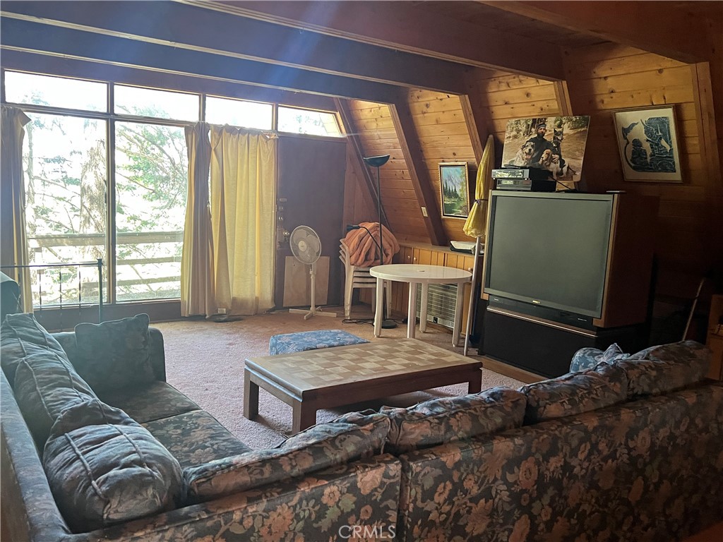 Twin Peaks (TWIN) - Residential