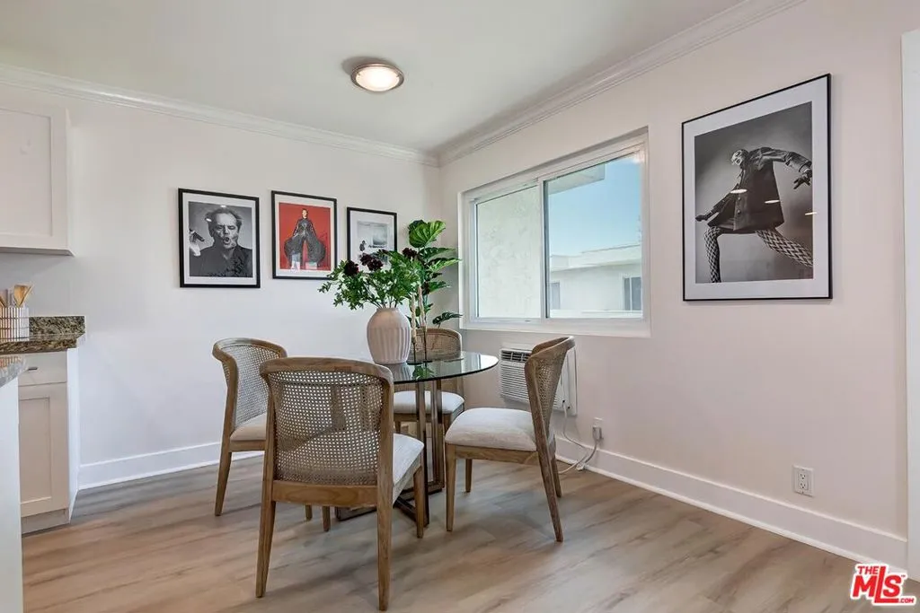 Los Angeles, California 90064, United States, 1 Bedroom Bedrooms, ,1 BathroomBathrooms,Residential,Active,179868