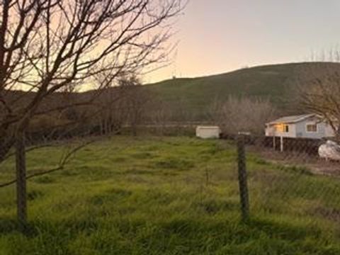 Tiny photo for 1421 K Street, San Miguel, CA 93451 (MLS # ML82033902)