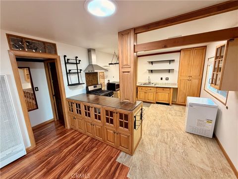 Photo of 156 W Escalones #B, San Clemente, CA 92672 (MLS # OC26024919)