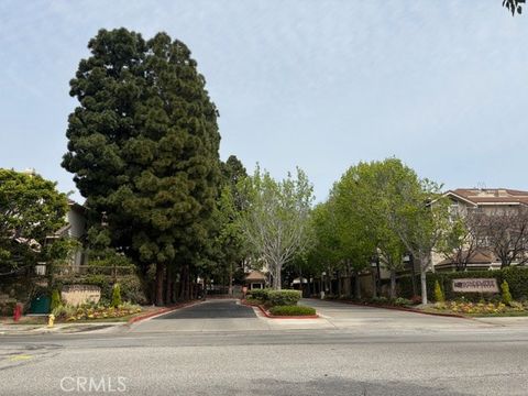 Photo of 2563 Plaza Del Amo #109, Torrance, CA 90503 (MLS # OC26068234)