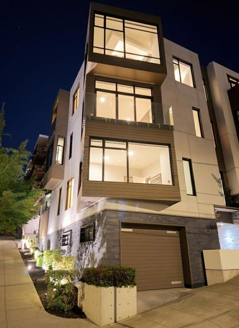 Photo of 2001 19th Street, San Francisco, CA 94107 (MLS # ML82025541) Photo of 2001 19th Street, San Francisco, CA 94107 (MLS # ML82025541)