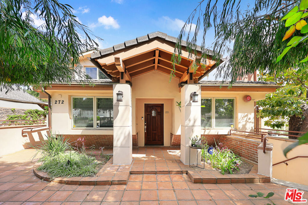 Welcome to 272 N Chester Ave, Unit 101 - a turnkey, beautifully updated 2-bed, 2.5-bath home offering 1,560 square feet of refined living space in Pasadena. As the marquee front unit in a well-maintained and intimate complex, this home stands out for its spacious layout, upscale finishes, and secure direct-access private garage. Inside, you'll find expansive living and dining areas with custom window treatments and modern flooring that flows seamlessly throughout. The chef's kitchen features calacatta quartz countertop with full backsplash, designer cabinetry, and abundant storage ideal for both everyday living and entertaining. Each of the two spacious bedrooms features its own ensuite bath adorned with travertine-style tile, marble countertops, and tasteful, timeless fixtures. A stylish guest powder room, in-home washer/dryer, and smart home features add convenience to this thoughtfully upgraded space. Located just minutes from Lake Avenue shops, restaurants, Caltech, Pasadena City College, and the Huntington Library, this home blends comfort, style, and exceptional access to all that Pasadena has to offer. Don't miss your chance to own this exceptional residence in a sought-after Pasadena enclave.