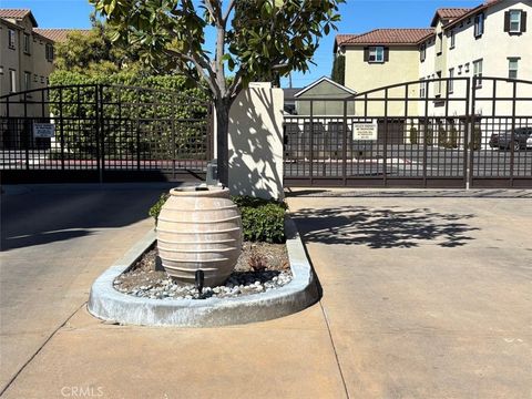 120 S Pacific  Ave 34 Santa Ana CA 92703