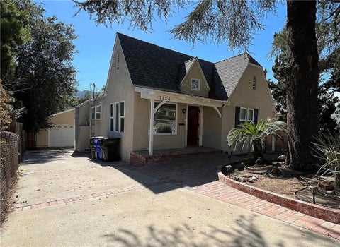 Photo of 3124 Altura AVE, La Crescenta, CA 91214 (MLS # BB26211592)