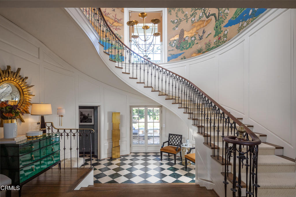 1220 Hillcrest Avenue