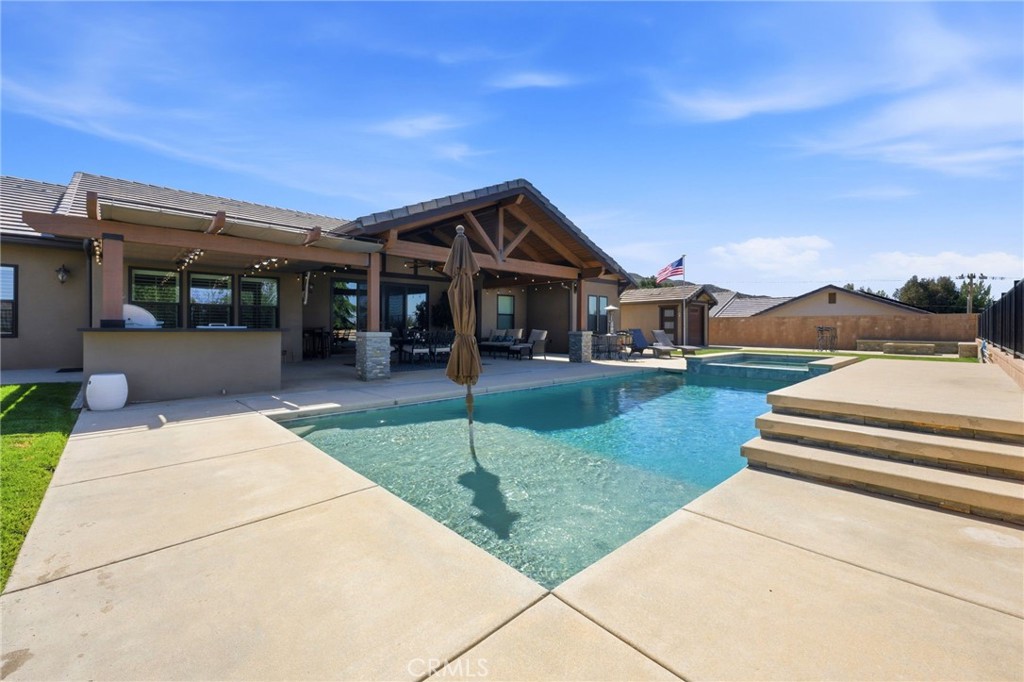 Yucaipa, California, 92399, United States, 3 Bedrooms Bedrooms, ,3 BathroomsBathrooms,Residential,Active,2042758