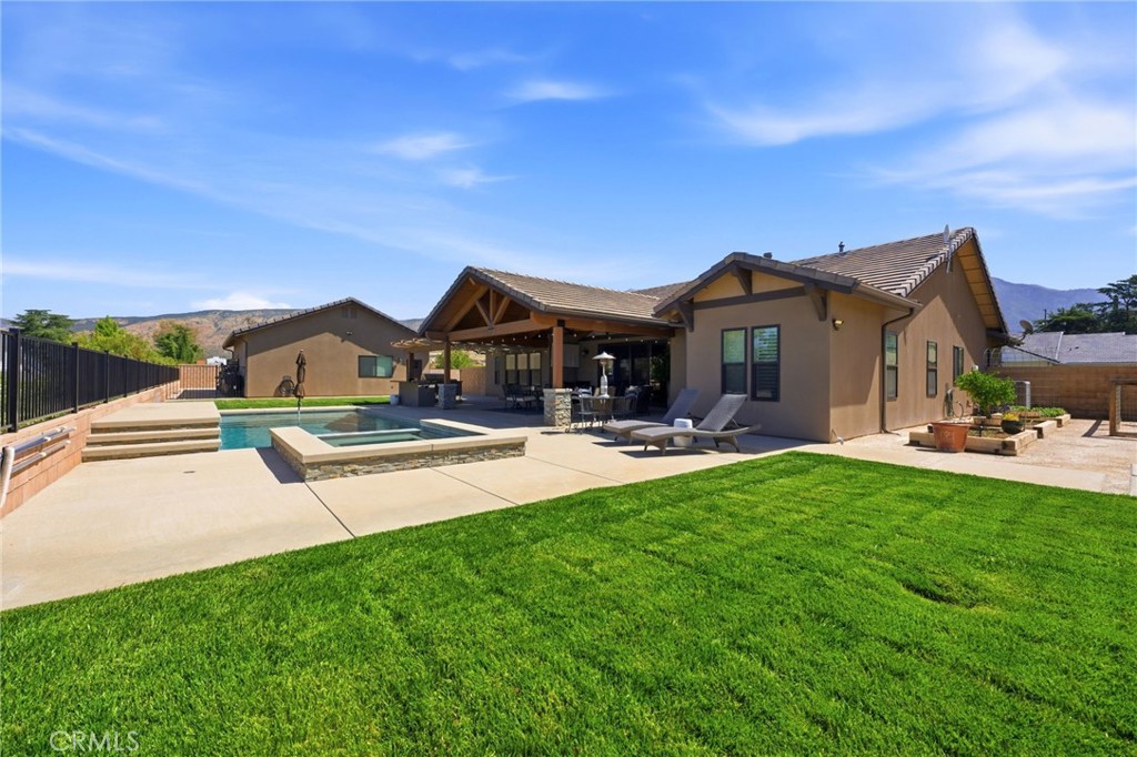 Yucaipa, California, 92399, United States, 3 Bedrooms Bedrooms, ,3 BathroomsBathrooms,Residential,Active,2042758