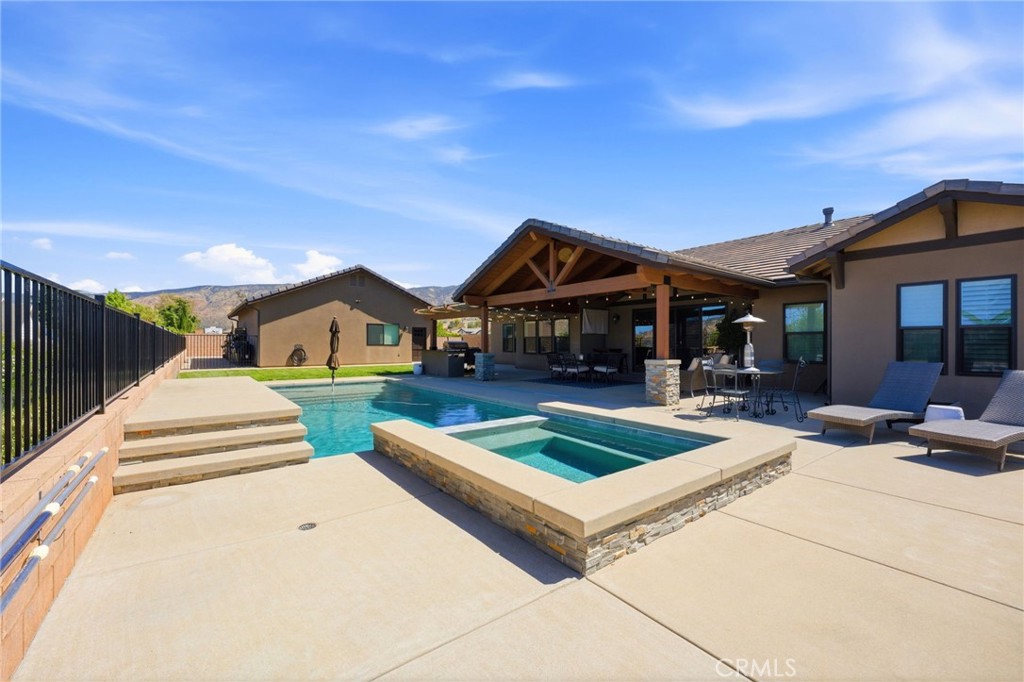 Yucaipa, California, 92399, United States, 3 Bedrooms Bedrooms, ,3 BathroomsBathrooms,Residential,Active,2042758