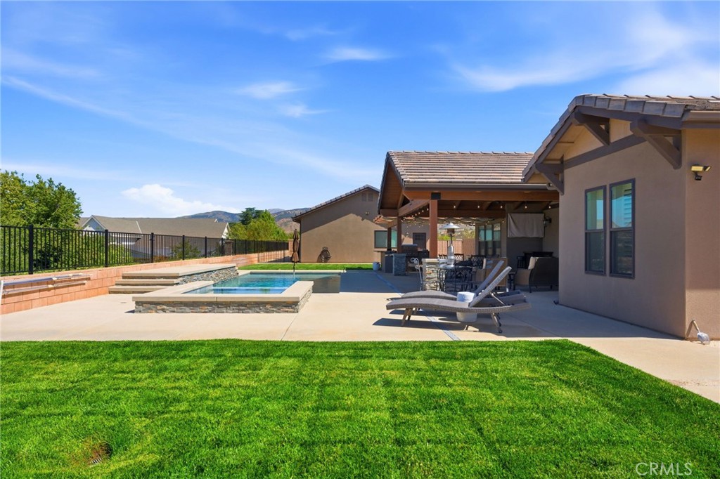 Yucaipa, California, 92399, United States, 3 Bedrooms Bedrooms, ,3 BathroomsBathrooms,Residential,Active,2042758