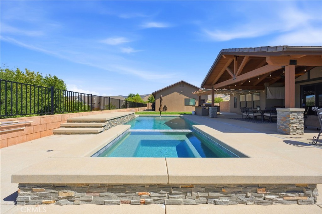 Yucaipa, California, 92399, United States, 3 Bedrooms Bedrooms, ,3 BathroomsBathrooms,Residential,Active,2042758