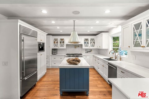 Tiny photo for 529 N Kenter Avenue, Los Angeles, CA 90049 (MLS # 26991975)