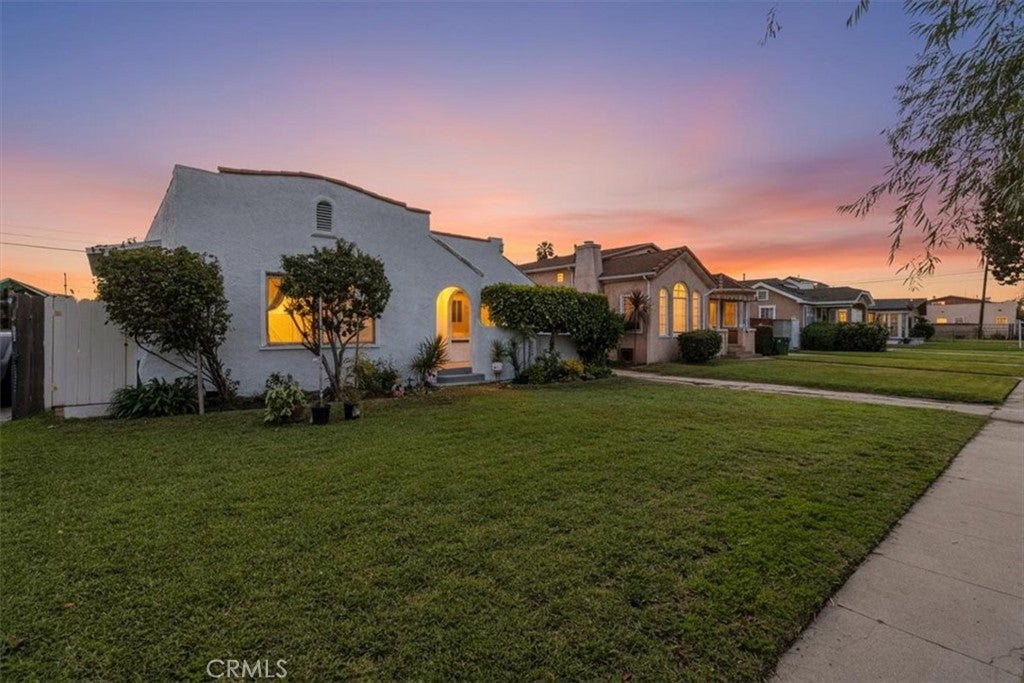 4324 2nd Ave AVE, Los Angeles CA 90008