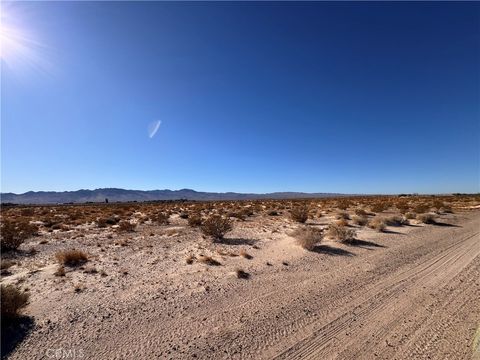 Photo of 0 Bedford Drive, Newberry Springs, CA 92365 (MLS # HD25011559) Photo of 0 Bedford Drive, Newberry Springs, CA 92365 (MLS # HD25011559)