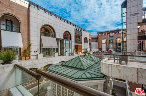 Photo of 421 N Rodeo Drive #Ste TA, Beverly Hills, CA 90210 (MLS # 26830357)