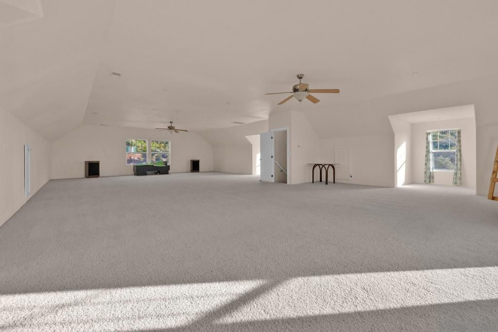 listing image 130728057093087837121