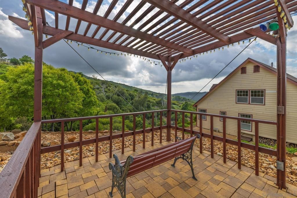 listing image 130721481498947310493