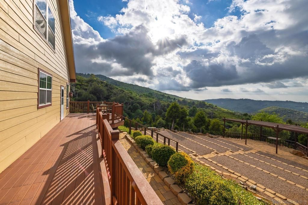 listing image 130726028135839090757