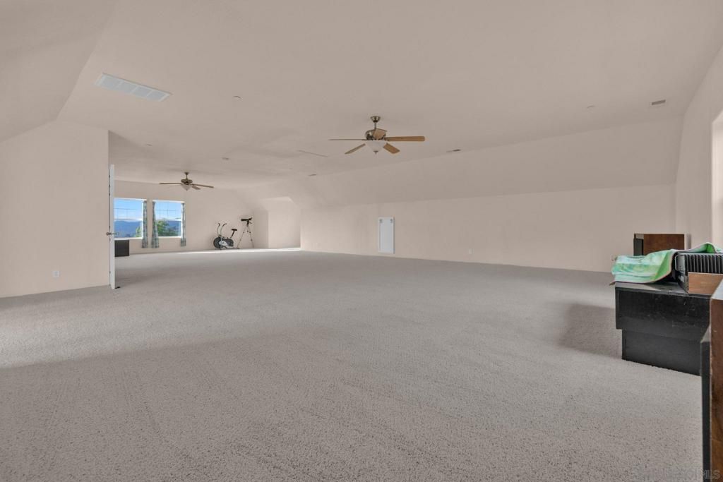 listing image 130728630314462971317