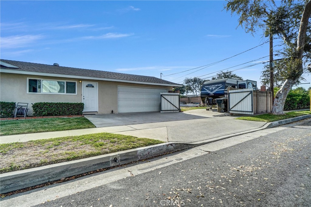 575 N Lincoln Avenue