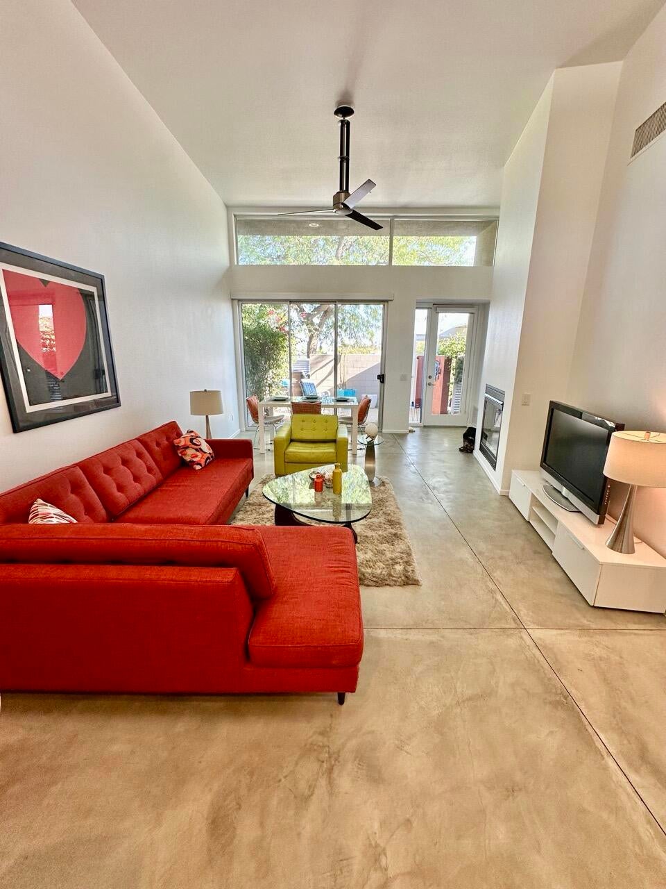 3538 Foothill Avenue