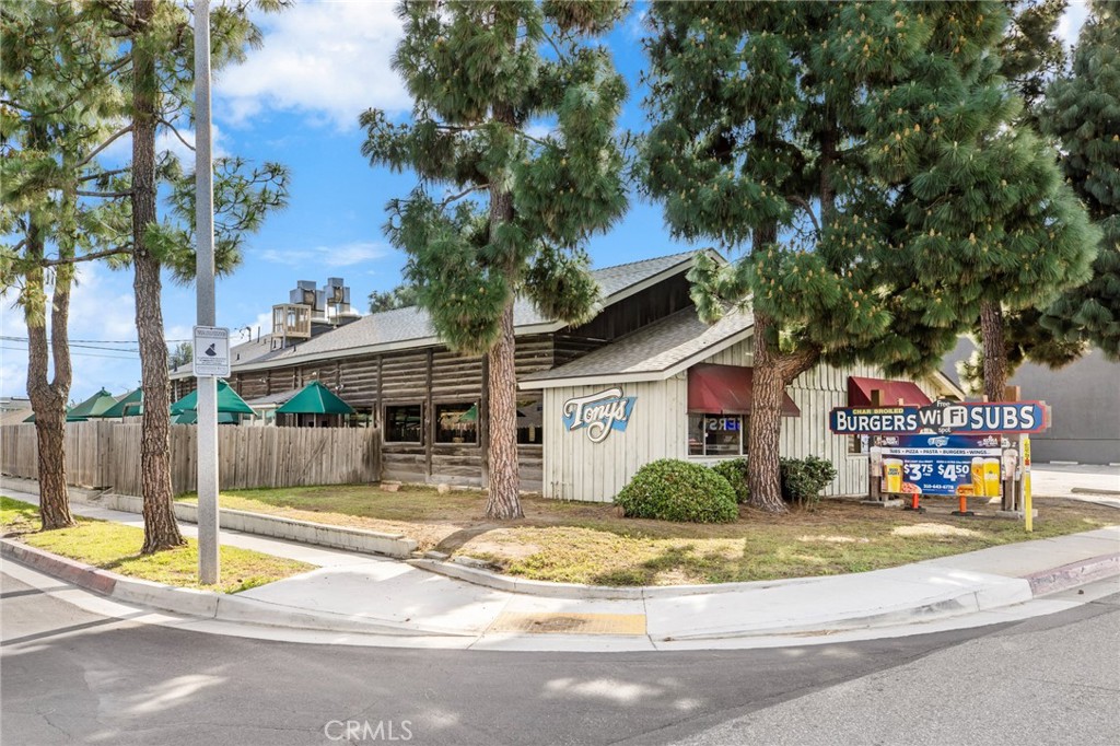 5544 W 119th