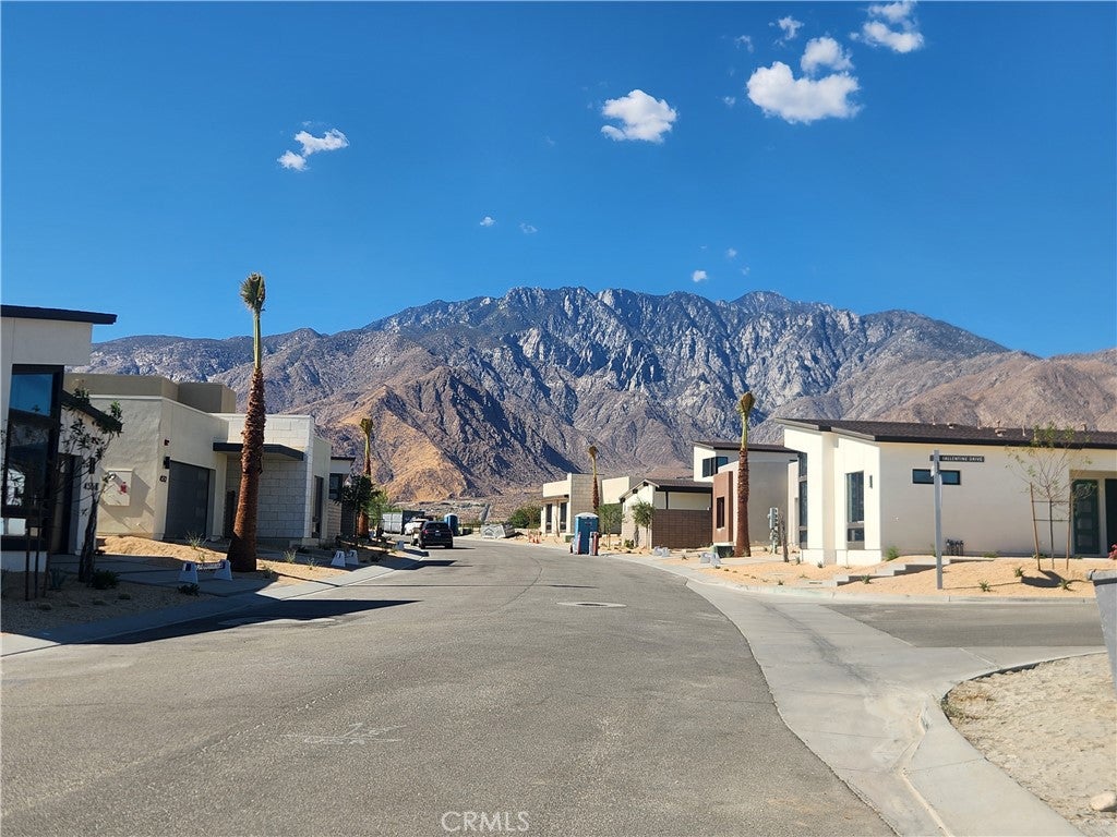 4531 Thunderbird Way