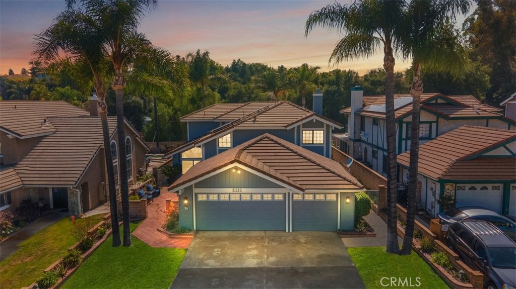 5131 Via Del Valle Street