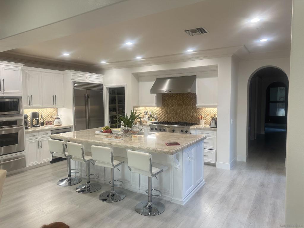 Rancho Santa Fe - Residential Lease