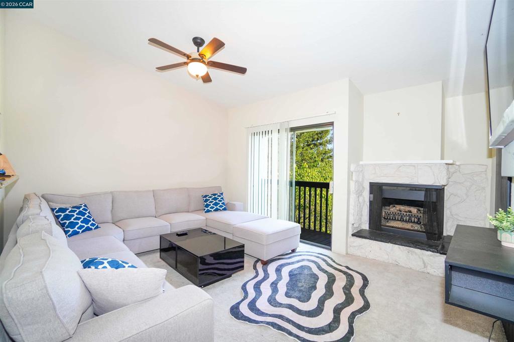 1608 Ashwood Drive