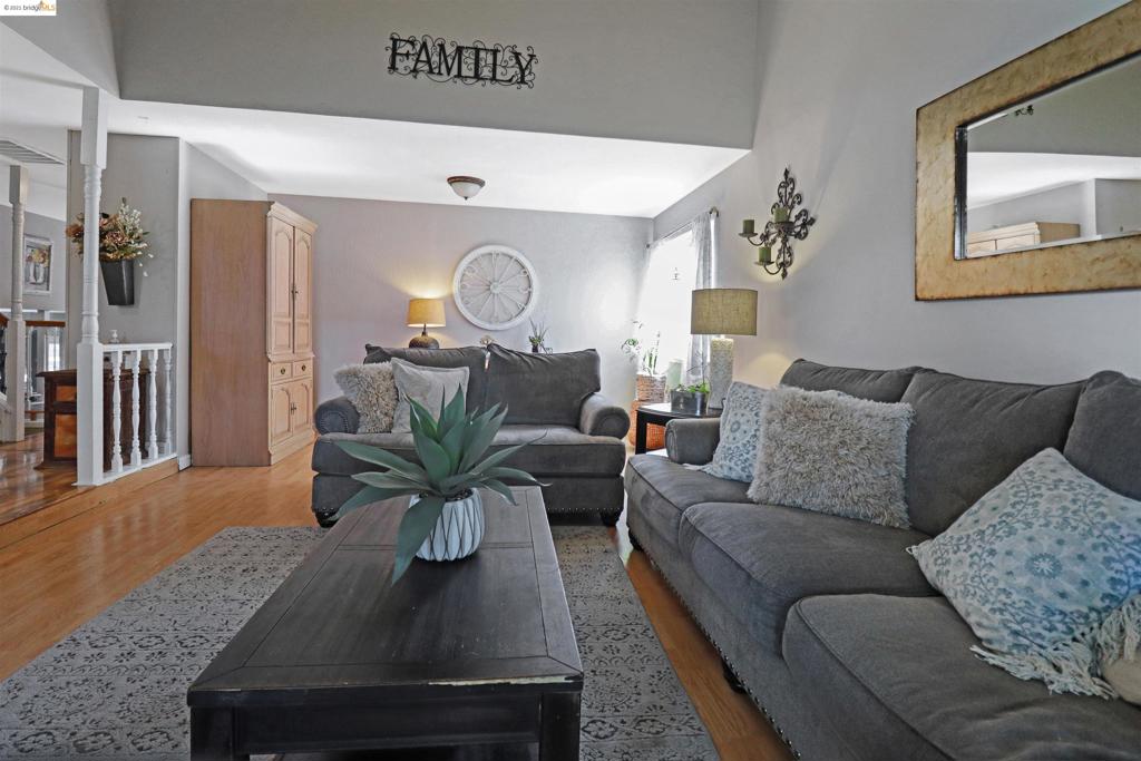 3315 Ashburton Dr