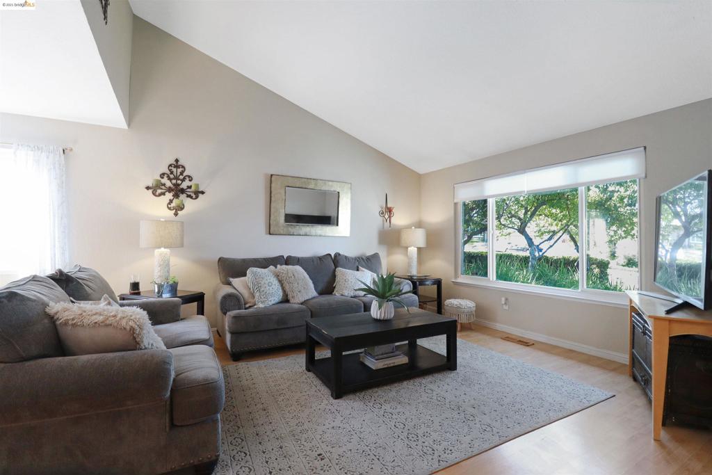3315 Ashburton Dr