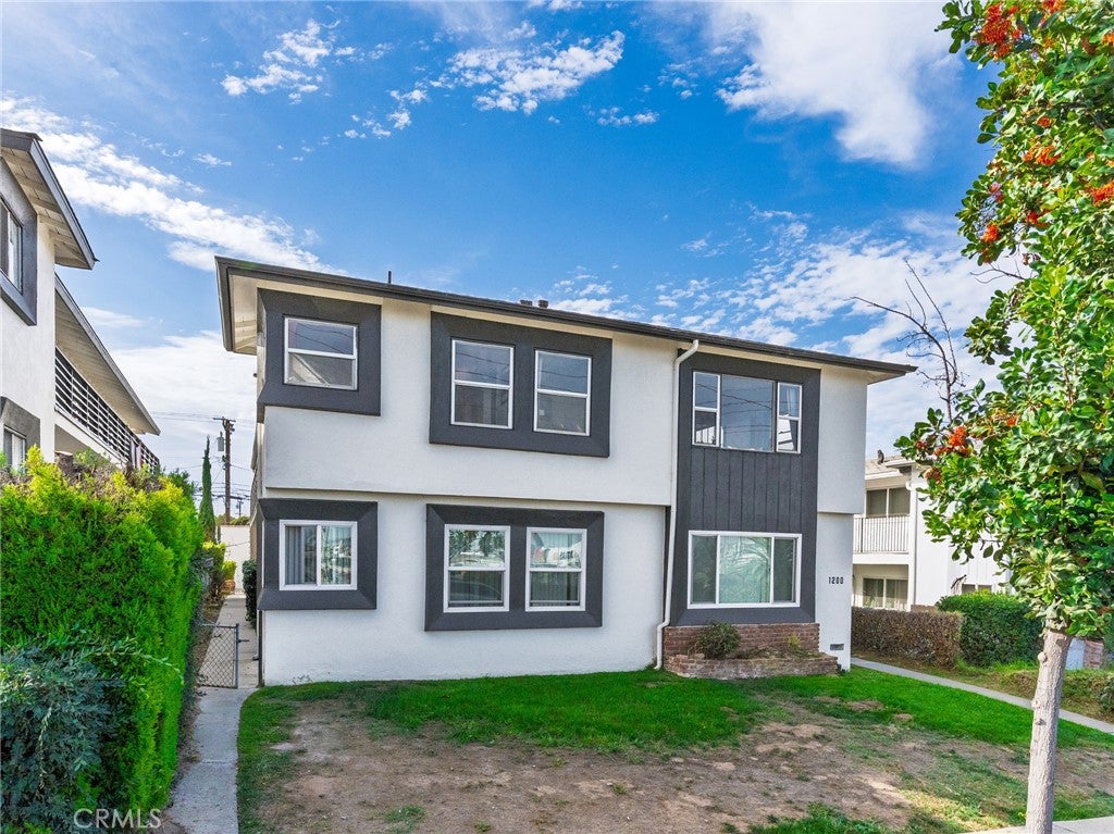 1200 E Imperial Avenue